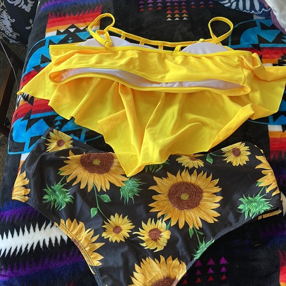 SHEIN size 0XL - Picture 2 of 3